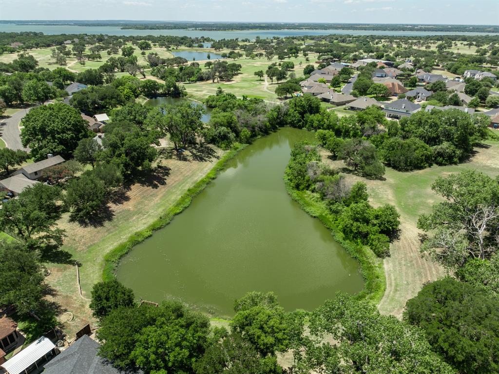 9208 Country Lake Drive Waco, TX 76708 - Photo 6 of 37