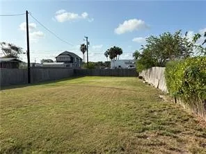 $1,100 | 818 South Arch Street, Aransas Pass, TX 78336