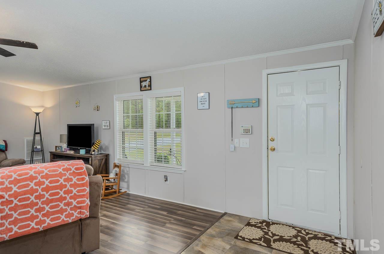 611 Tarheel Road Benson, NC 27504 - Photo 3 of 19 Gallery Image 3