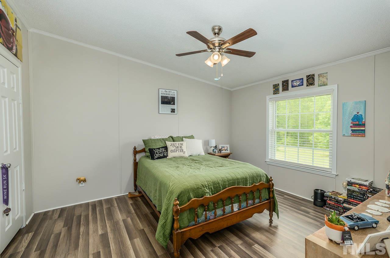 611 Tarheel Road Benson, NC 27504 - Photo 8 of 19 Gallery Image 8