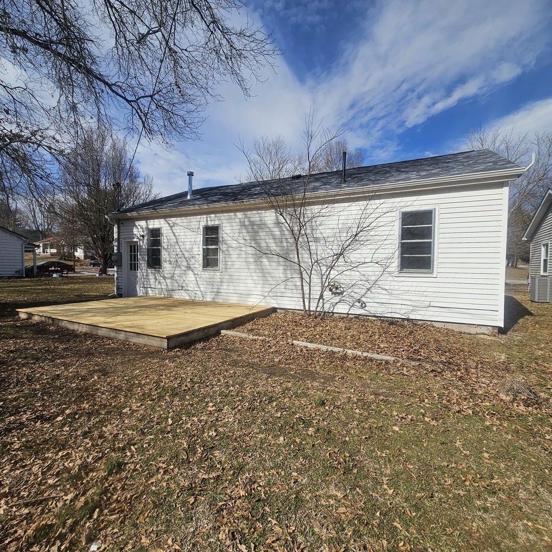 1005 Pace Avenue Mount Vernon, IL 62864 - Photo 9 of 23