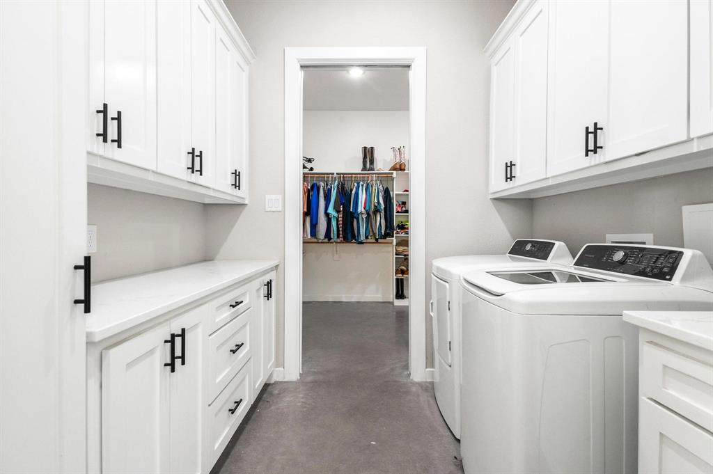 856 Yowell Hill Road Whitewright, TX 75491 - Photo 27 of 39 Laundry with sink opens to Primary Closet on other end