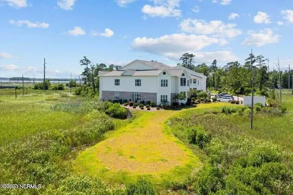 $1,850 | 4203 River Road, Unit 201, Wilmington, NC 28412