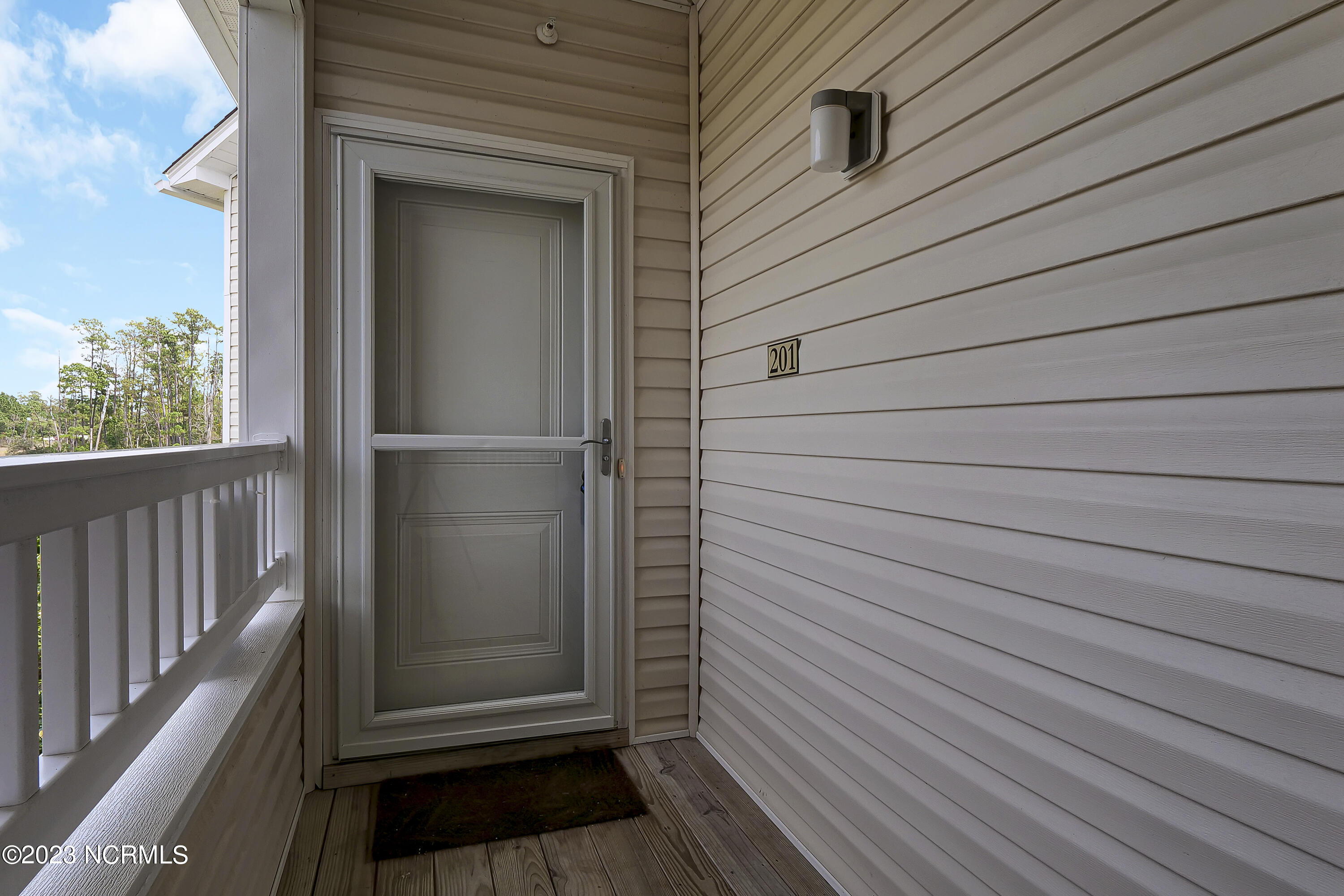 4203 River Road, Unit 201 Wilmington, NC 28412 - Photo 5 of 29 P4477480