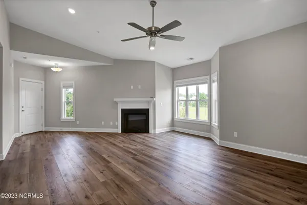 $1,850 | 4203 River Road, Unit 201, Wilmington, NC 28412