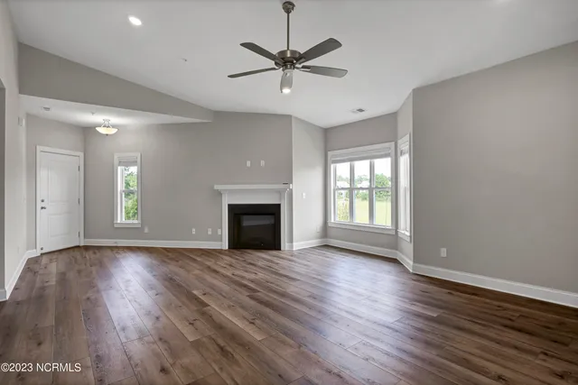 $1,850 | 4203 River Road, Unit 201, Wilmington, NC 28412