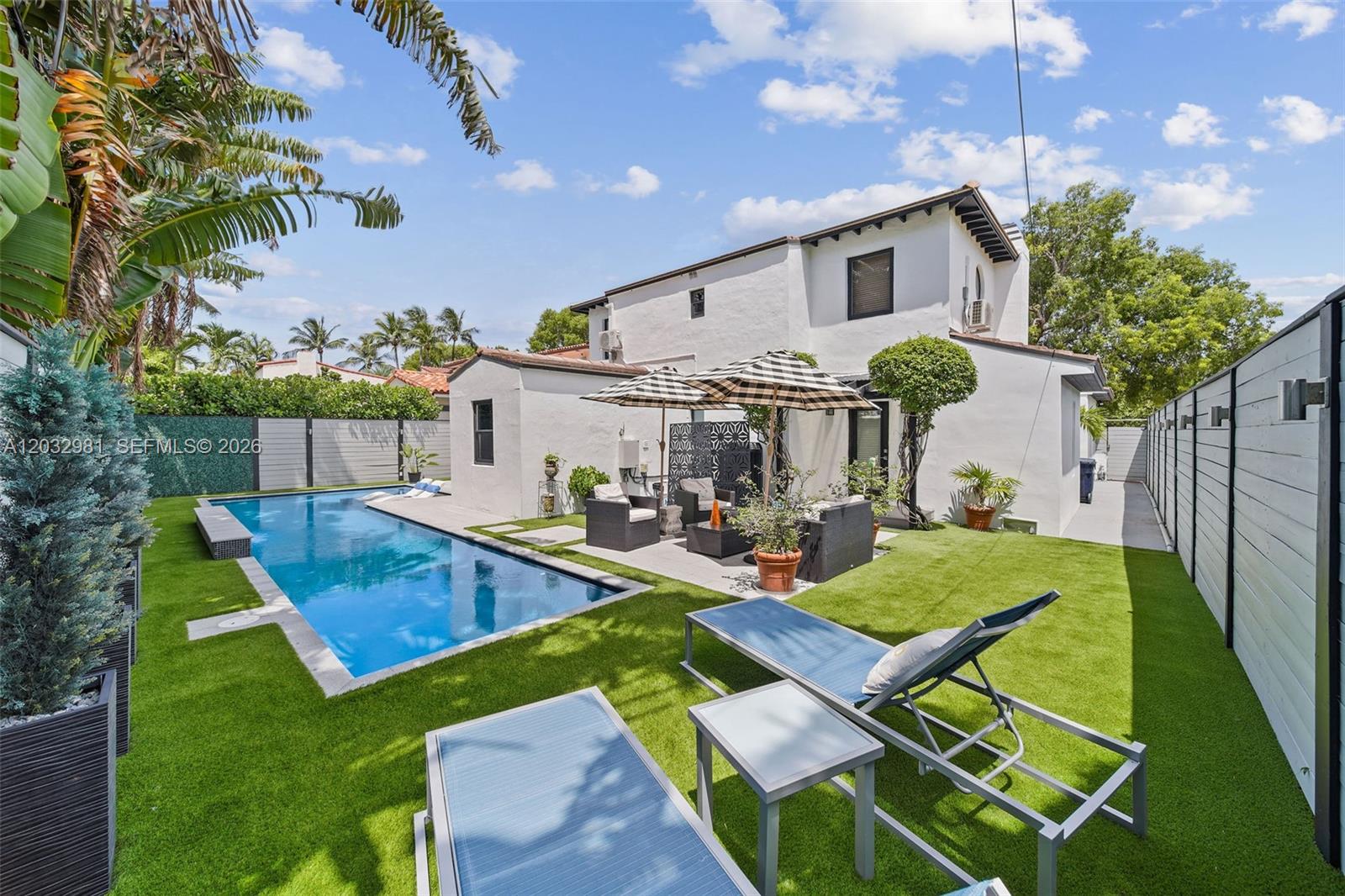 4416 Alton Road Miami Beach, FL 33140 - Photo 10 of 17