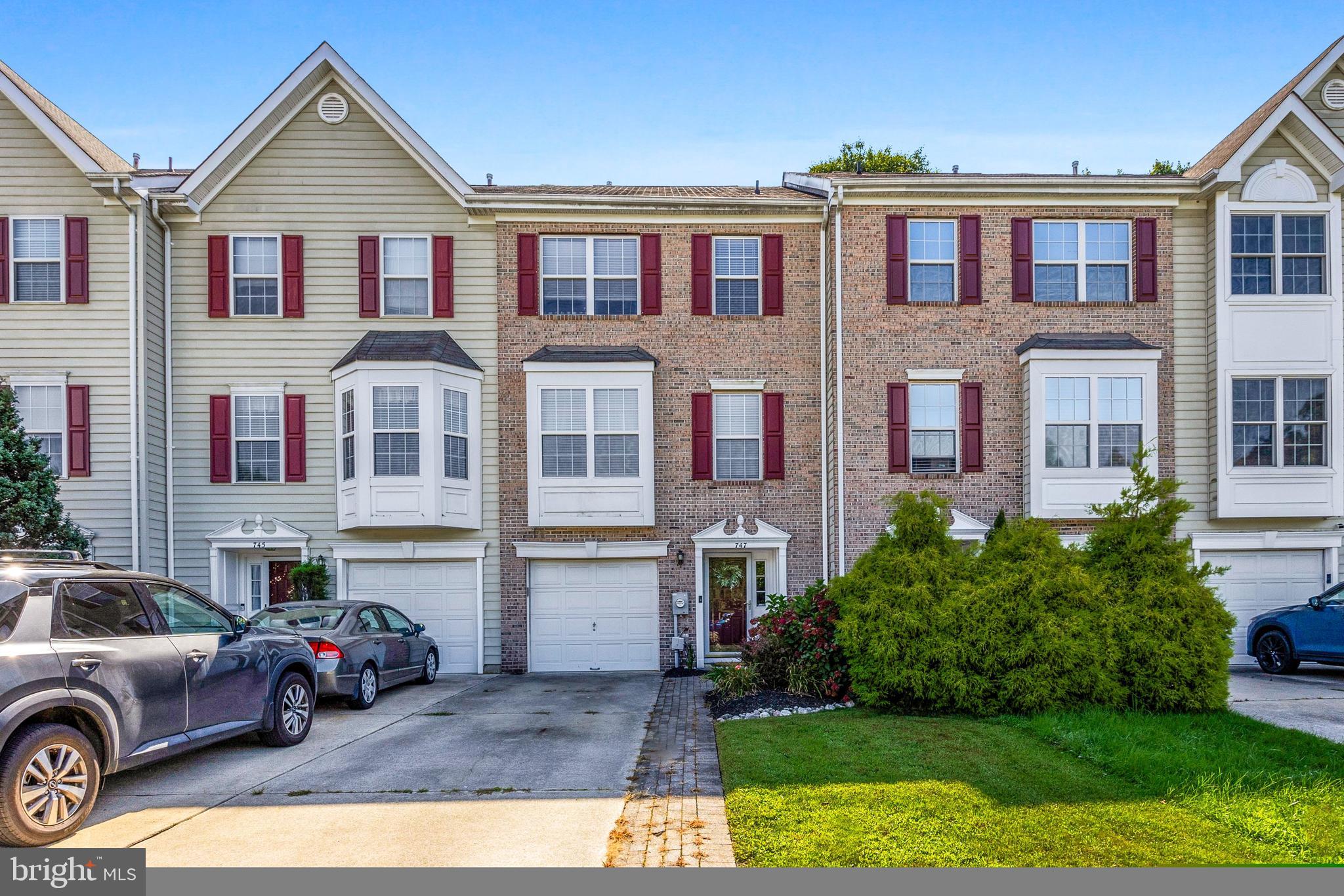 747 Barton Run Boulevard Marlton, NJ 08053 - Photo 2 of 30