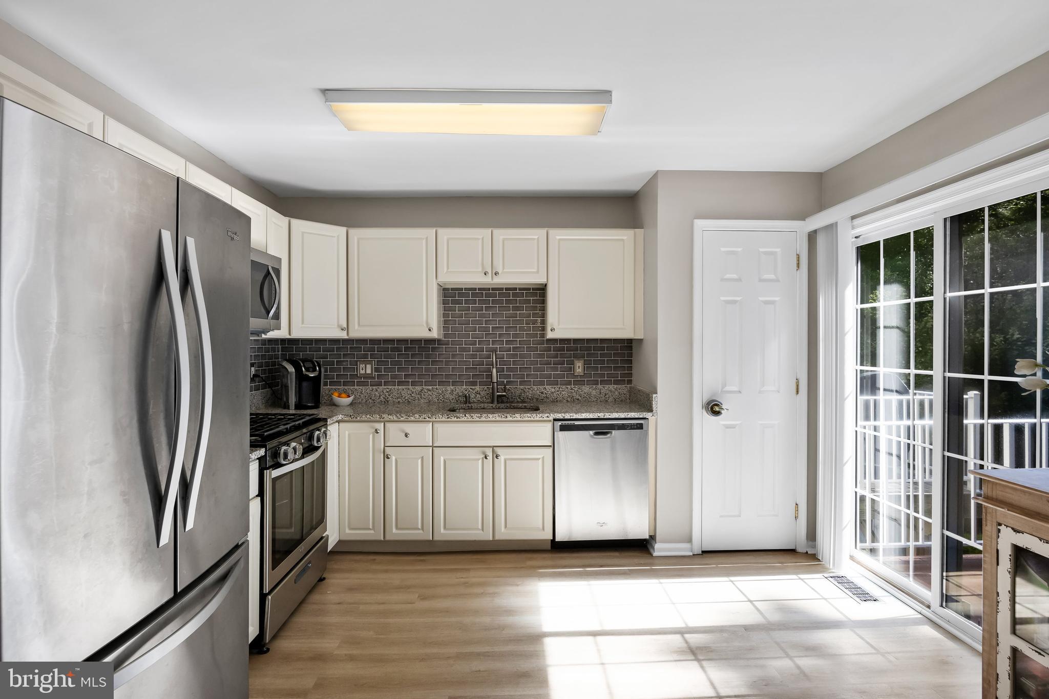 747 Barton Run Boulevard Marlton, NJ 08053 - Photo 10 of 30 Second Floor