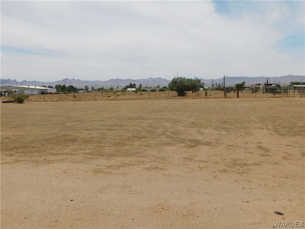 3539 Mobile Road Golden Valley, AZ 86413 - Photo 3 of 18 a view of a lake view