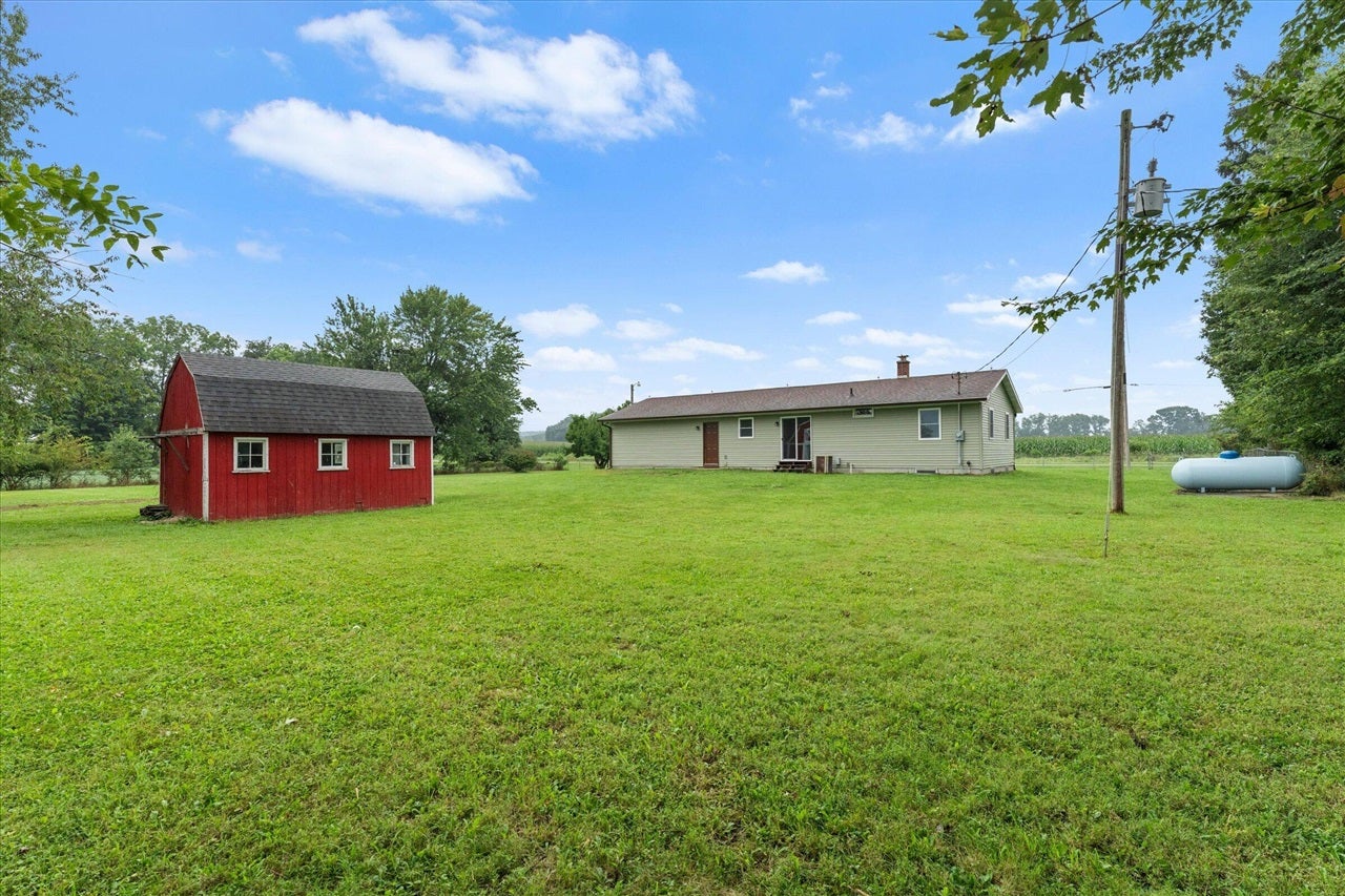 69300 Kessington Road Union, MI 49130 - Photo 2 of 42 Gallery Image 2