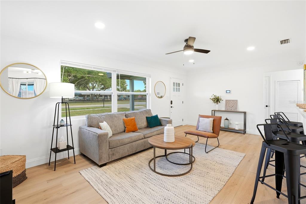 2117 North Hercules Avenue Clearwater, FL 33763 - Photo 6 of 43