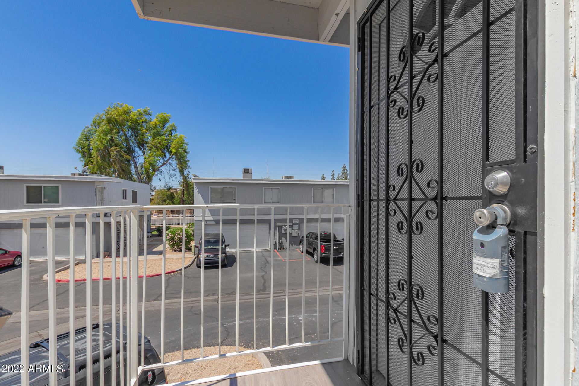 2699 West Ocotillo Road, Unit B Phoenix, AZ 85017 - Photo 3 of 33 03-Ocotillo