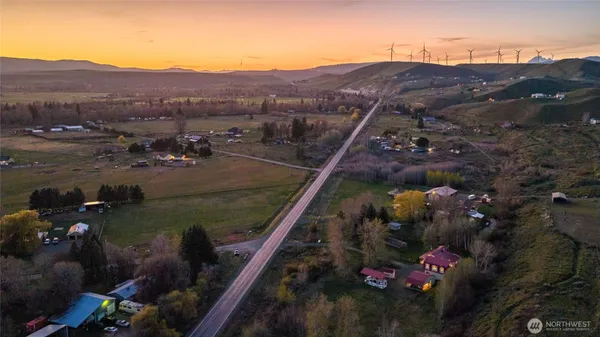 $699,000 | 11661 Highway 10, Ellensburg, WA 98926
