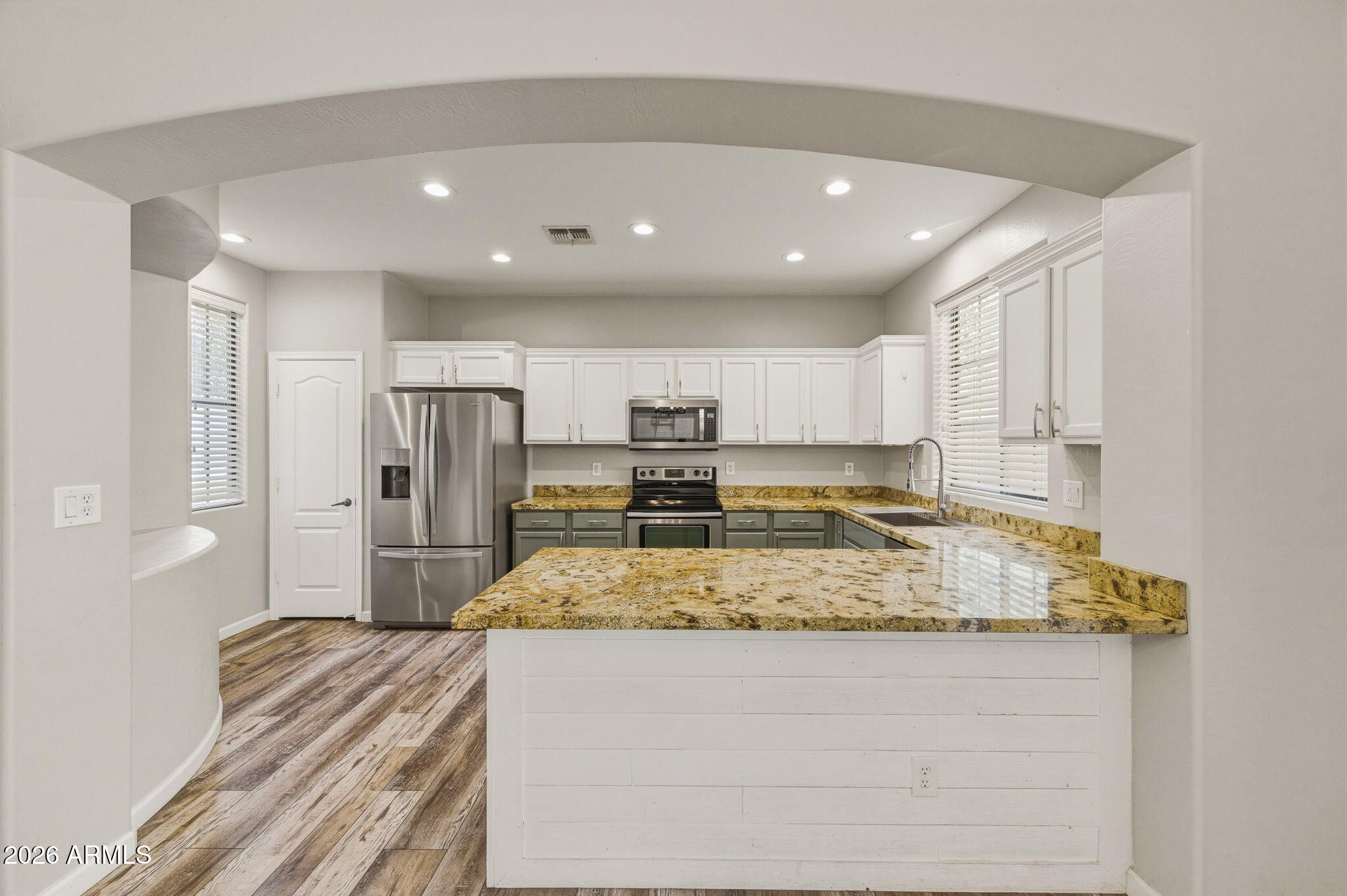 2386 West Sleepy Ranch Road Phoenix, AZ 85085 - Photo 10 of 41 Stainless Appliances
