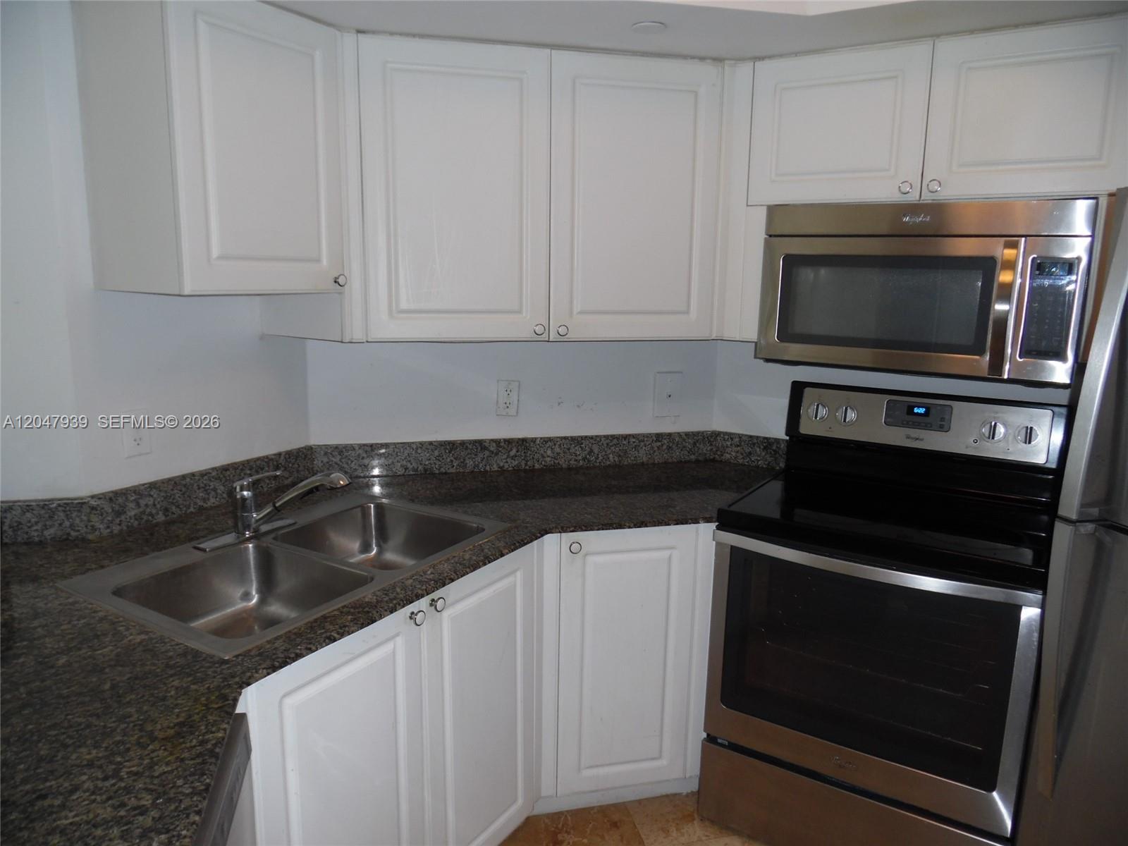 8911 Collins Avenue, Unit 1102 Surfside, FL 33154 - Photo 4 of 37