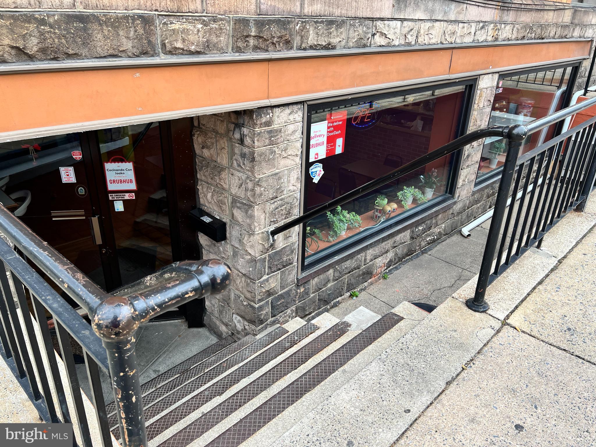 1049 Penn Street Reading, PA 19601 - Photo 7 of 20 Restaurant Entrance