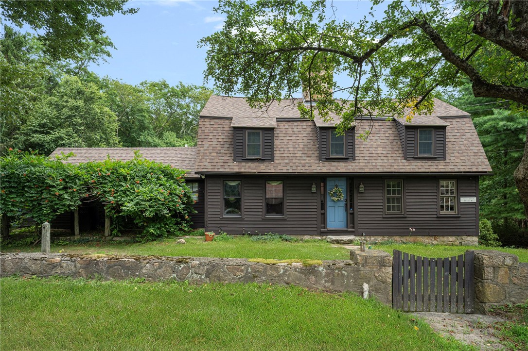 1515 S Road East Greenwich, RI 02818 - Photo 1 of 37