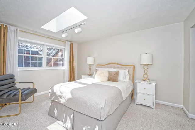 $320,800 | 1 Tracey Court, Troy, NY 12180