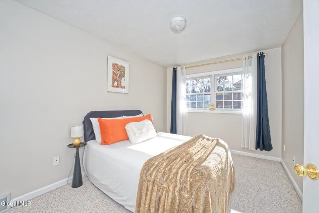 $320,800 | 1 Tracey Court, Troy, NY 12180