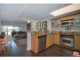13700 Marina Pointe Drive, Unit 409 Marina del Rey, CA 90292 - Photo 3 of 34