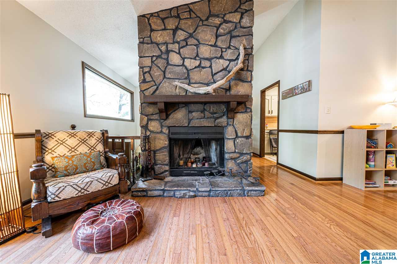 1312 Michael Drive Alabaster, AL 35007 - Photo 5 of 35