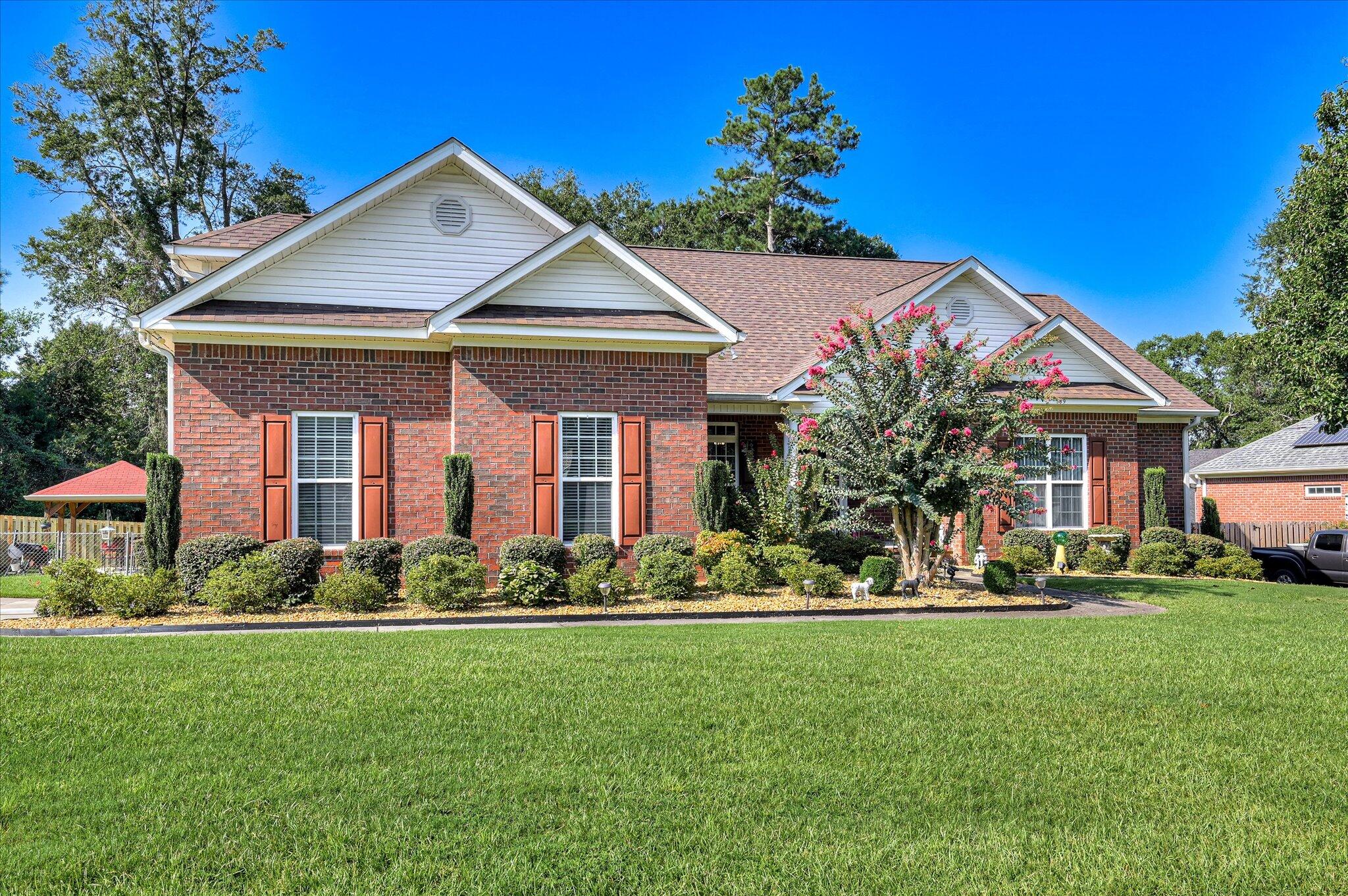 569 West Hugh Street North Augusta, SC 29841 - Photo 4 of 59 03-103