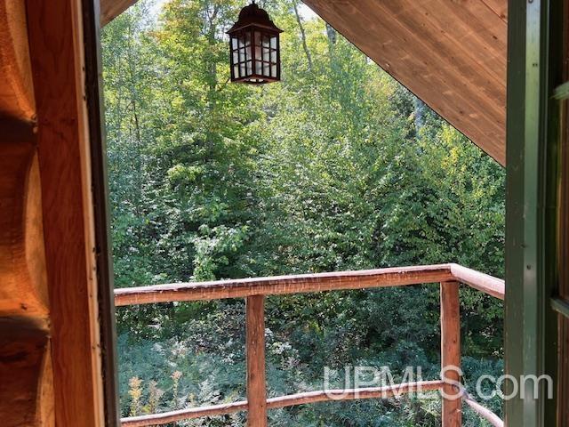 828 North County Road Wakefield, MI 49968 - Photo 20 of 34