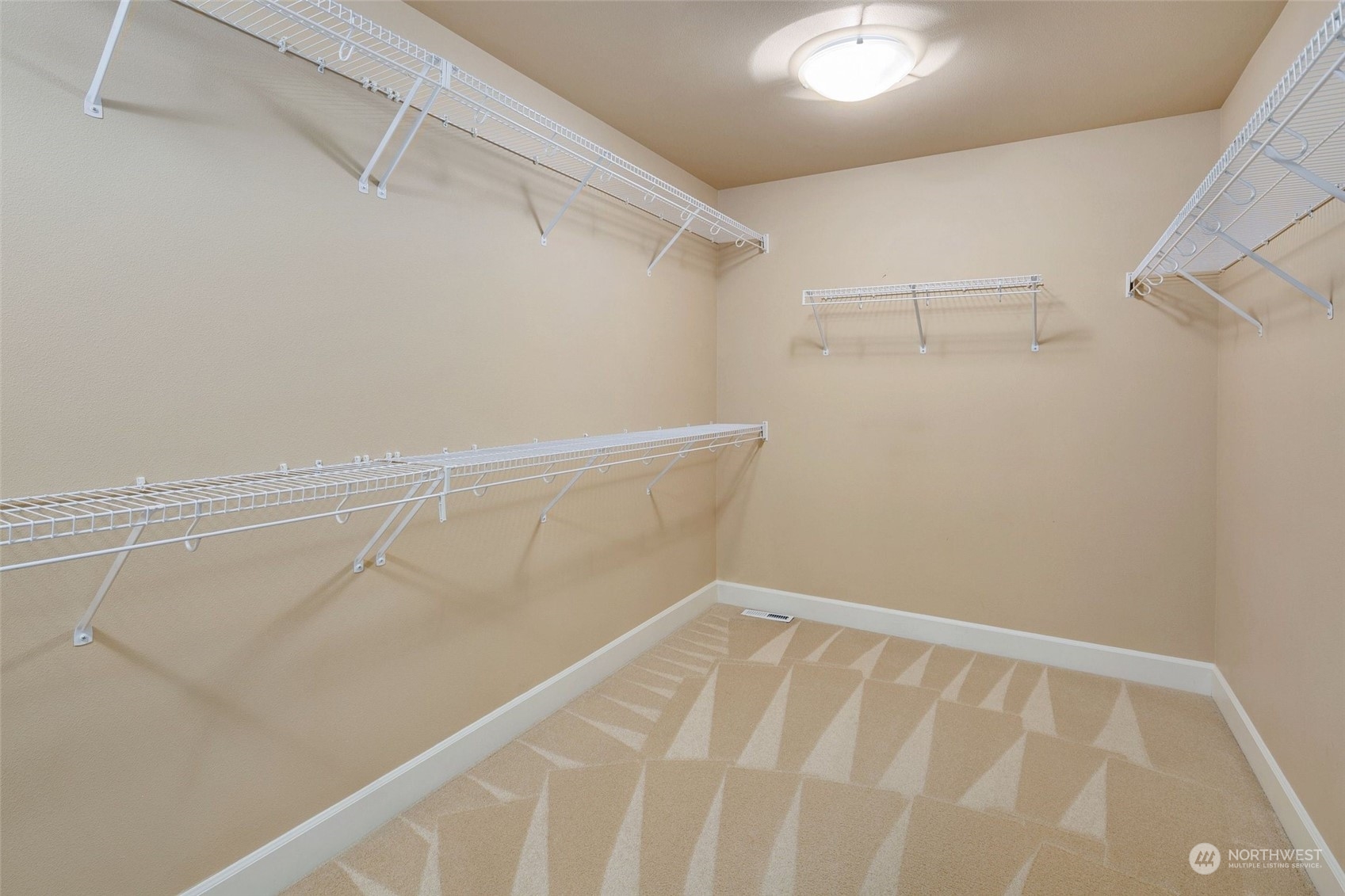 1731 Kitsap Place Northeast Renton, WA 98059 - Photo 30 of 40 Gallery Image 30