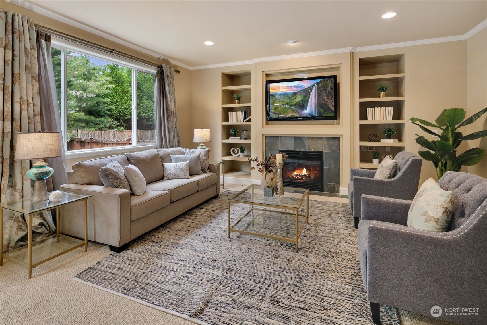 1731 Kitsap Place Northeast Renton, WA 98059 - Photo 3 of 40 Gallery Image 3