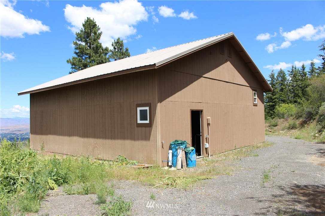 5556 Big Springs Ranch Road Wenatchee, WA 98801 - Photo 9 of 13 Gallery Image 9