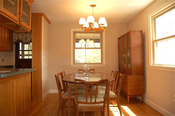6 Winch Park Road Framingham, MA 01701 - Photo 4 of 13 Gallery Image 4