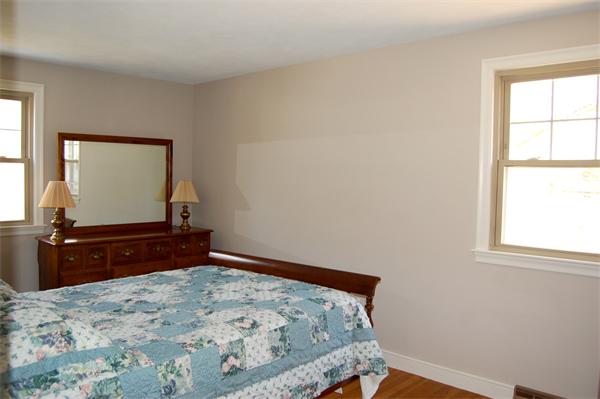 6 Winch Park Road Framingham, MA 01701 - Photo 7 of 13 Gallery Image 7