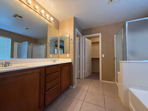 $2,795 | 4487 South Rock Street, Gilbert, AZ 85297