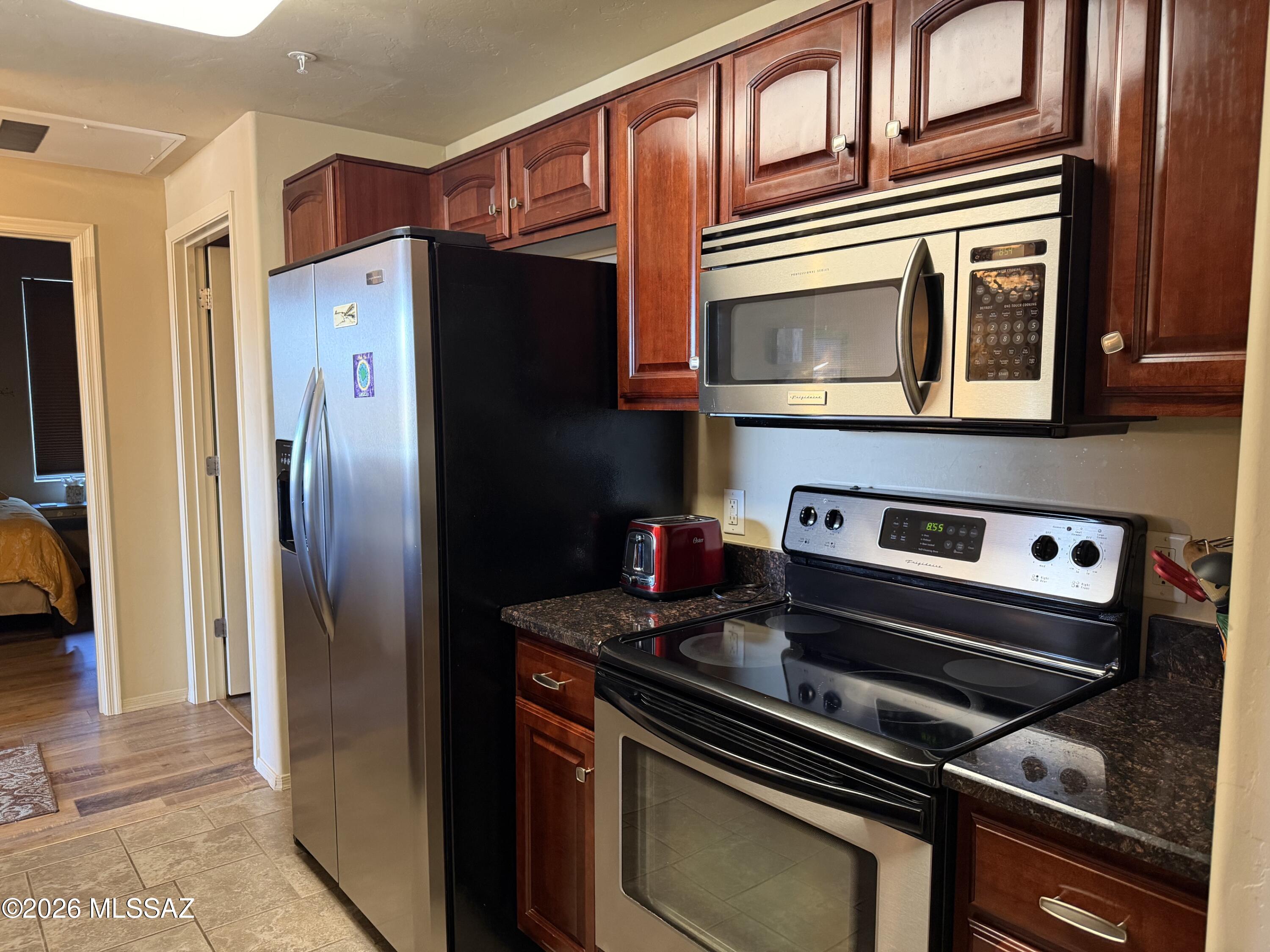 2550 East River Road, Unit 16301 Tucson, AZ 85718 - Photo 9 of 35 IMG_1225