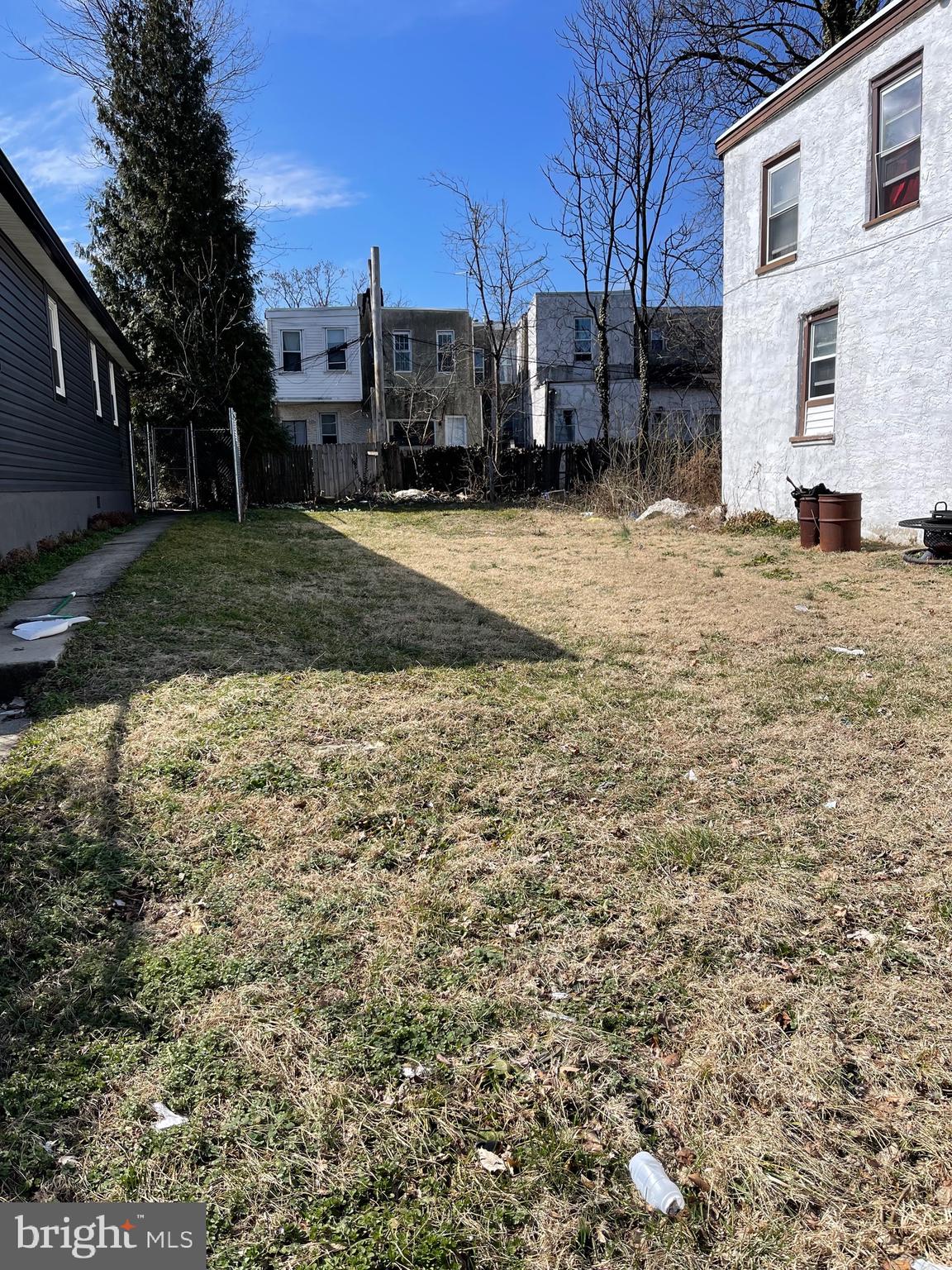 908 Summit Street Darby, PA 19023 - Photo 2 of 2 a view of a backyard of a house
