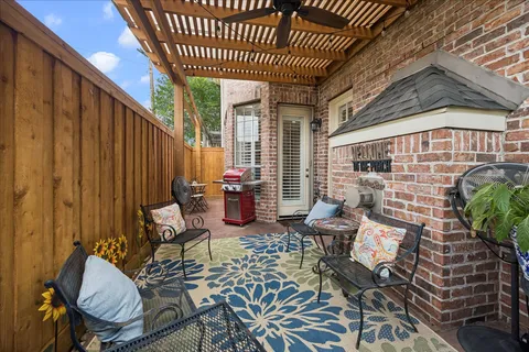 $565,000 | 5774 Doliver Drive, Houston, TX 77057