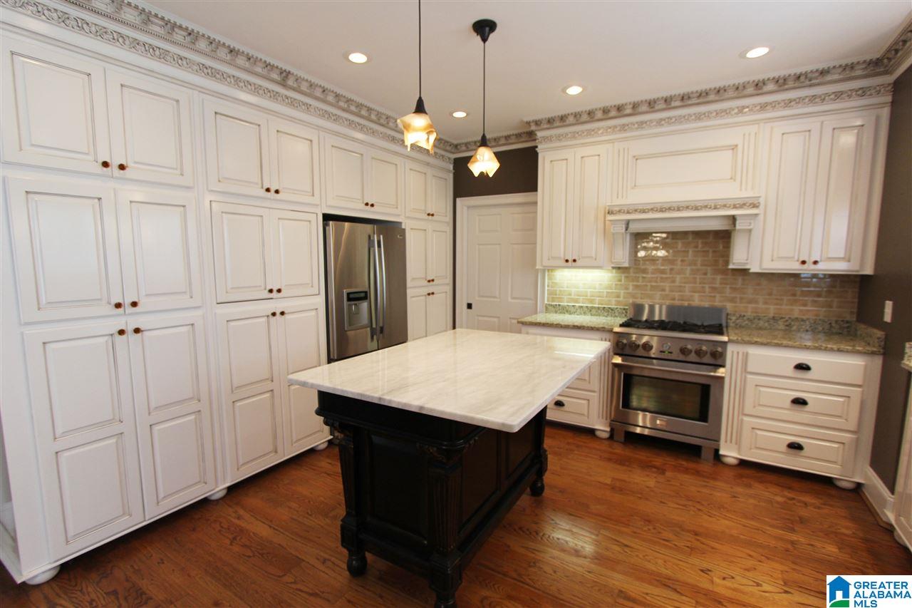 119 Willow Cove Road Oxford, AL 36203 - Photo 5 of 50