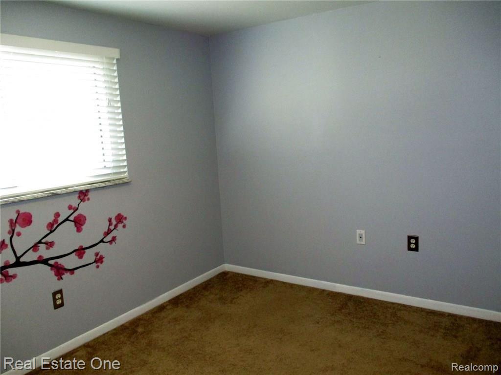 856 Mayfair Court Rochester Hills, MI 48309 - Photo 25 of 40