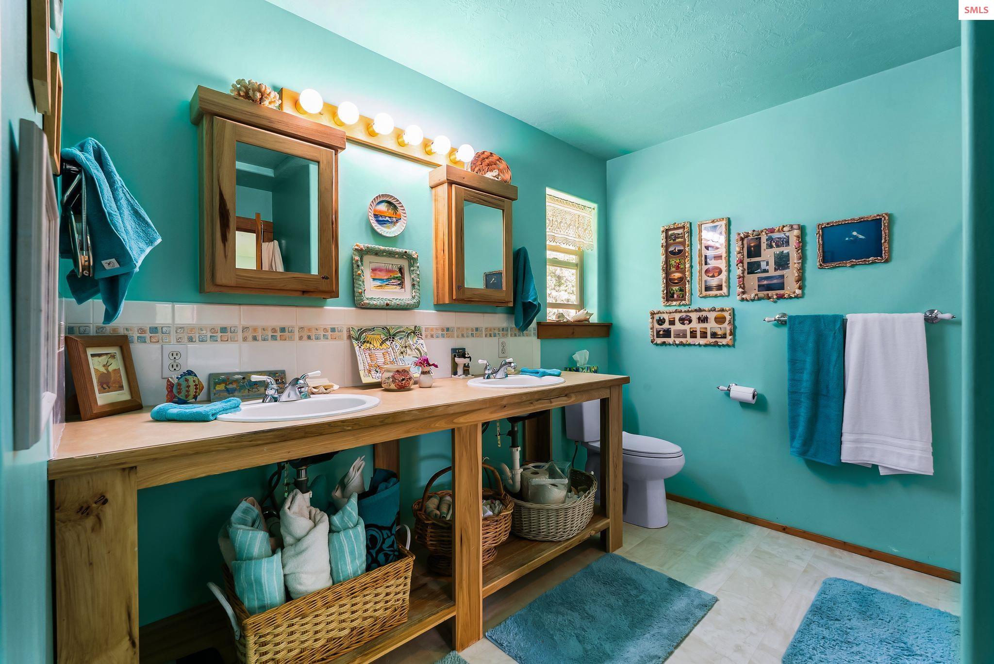 561 Geenen Road Cocolalla, ID 83813 - Photo 16 of 36 Gallery Image 16