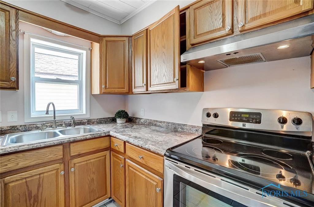 5301 Brown Road Oregon, OH 43616 - Photo 18 of 38 Gallery Image 18