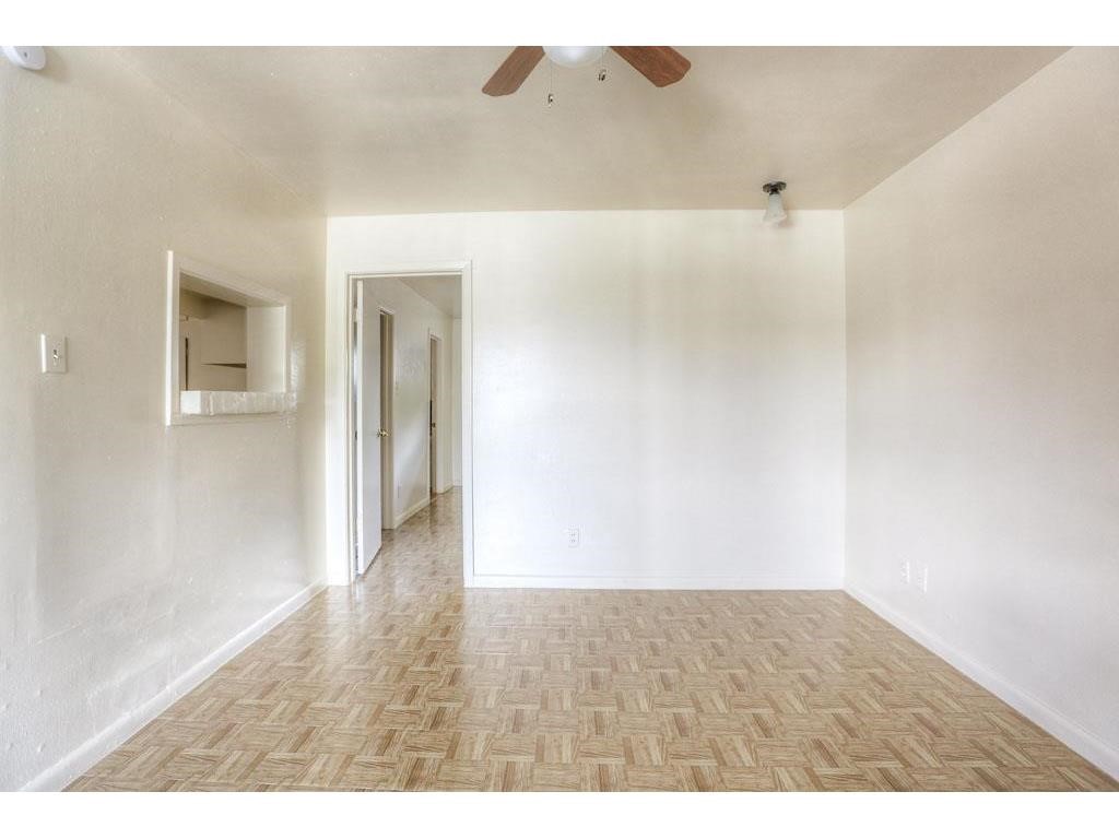 1755 Colquitt Street, Unit 7 Houston, TX 77098 - Photo 11 of 20 a view of an empty room
