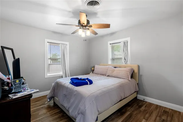 $230,000 | 1004 Helen Street, Iowa, LA 70647