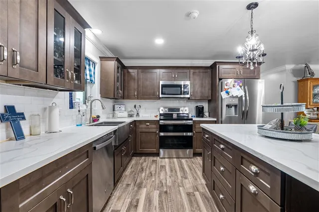 $230,000 | 1004 Helen Street, Iowa, LA 70647