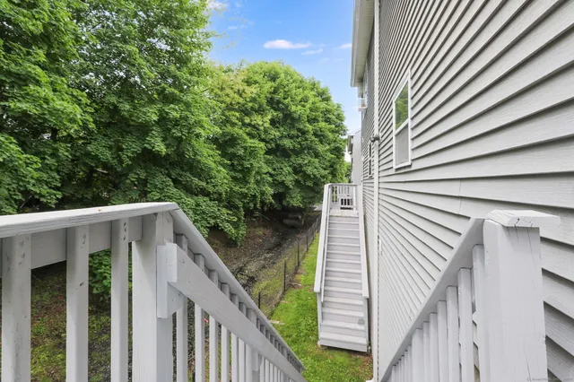 $2,450 | 62 Chestnut Street, Unit 27, Danbury, CT 06810