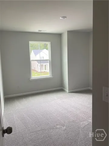 $2,350 | 124 Barefoot Drive, Bloomingdale, GA 31302