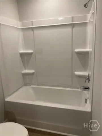 $2,350 | 124 Barefoot Drive, Bloomingdale, GA 31302