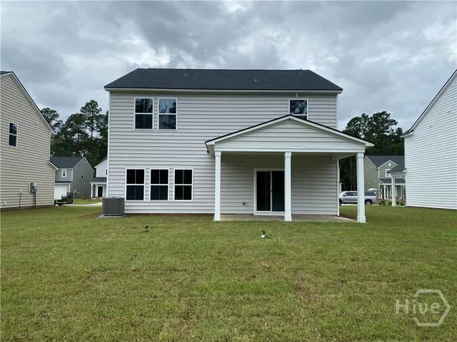 $2,350 | 124 Barefoot Drive, Bloomingdale, GA 31302