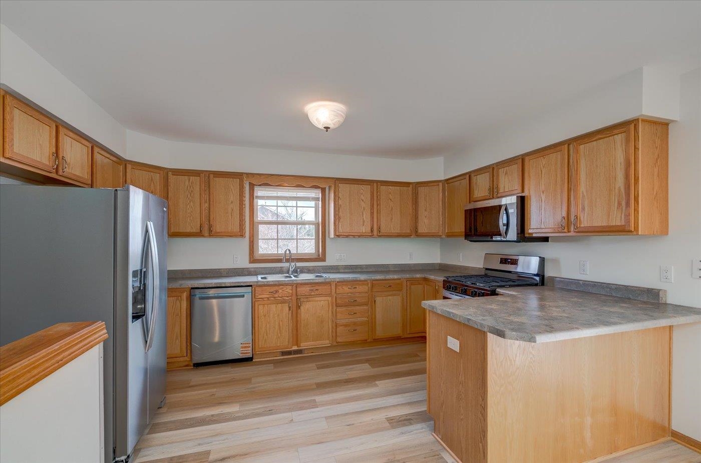 506 Sugar Belleville, WI 53508 - Photo 22 of 51