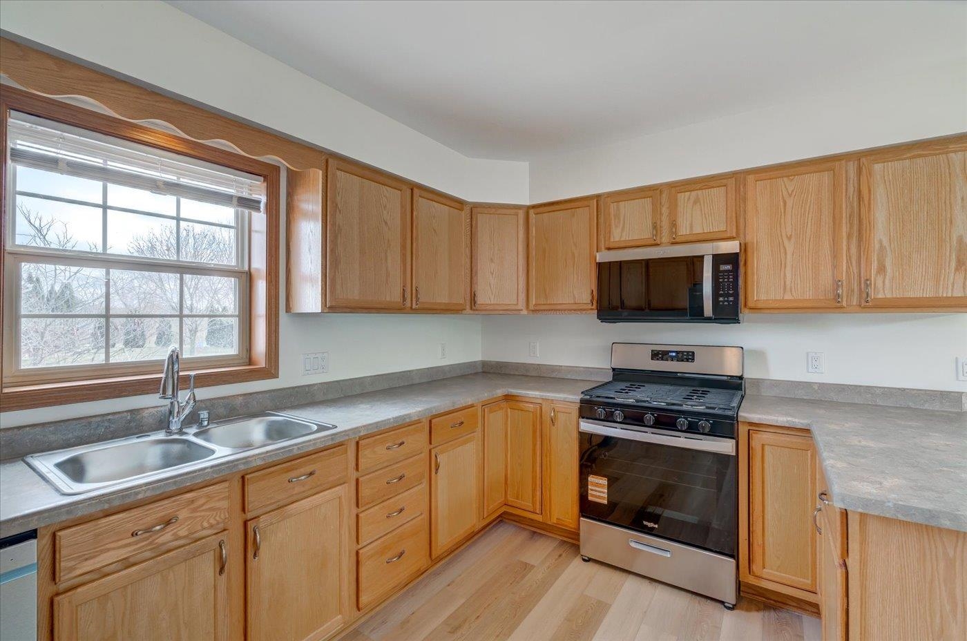 506 Sugar Belleville, WI 53508 - Photo 24 of 51